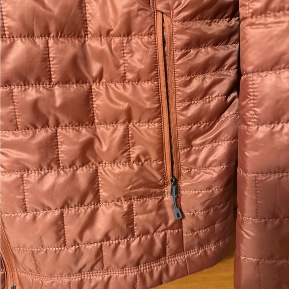NWT Patagonia women’s Nano puff hoody jacket, XL, Burl Red color - Picture 2 of 8